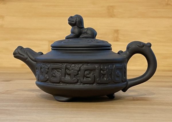 clay yixing asian tea pot