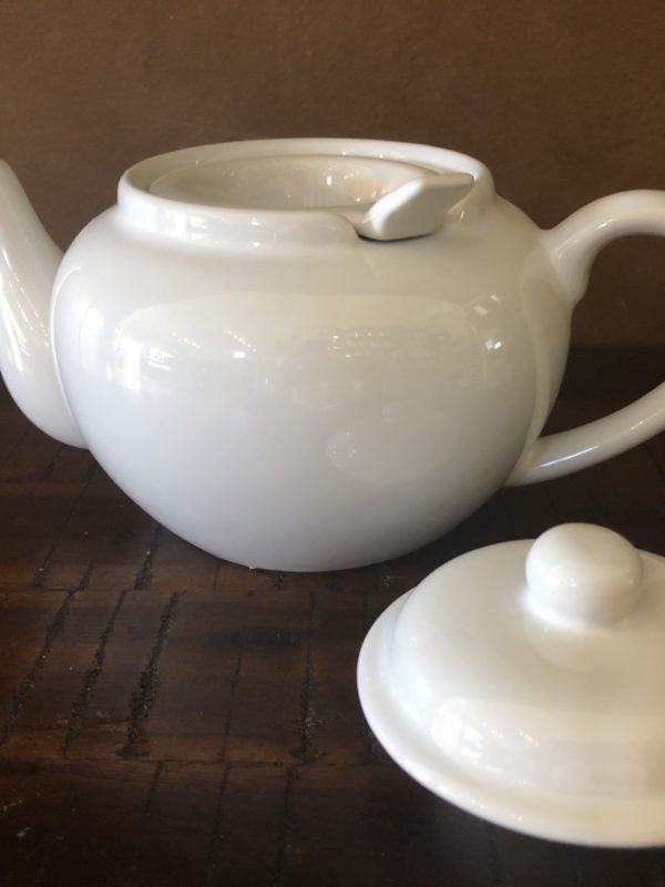 teapot,ceramic 20oz,white